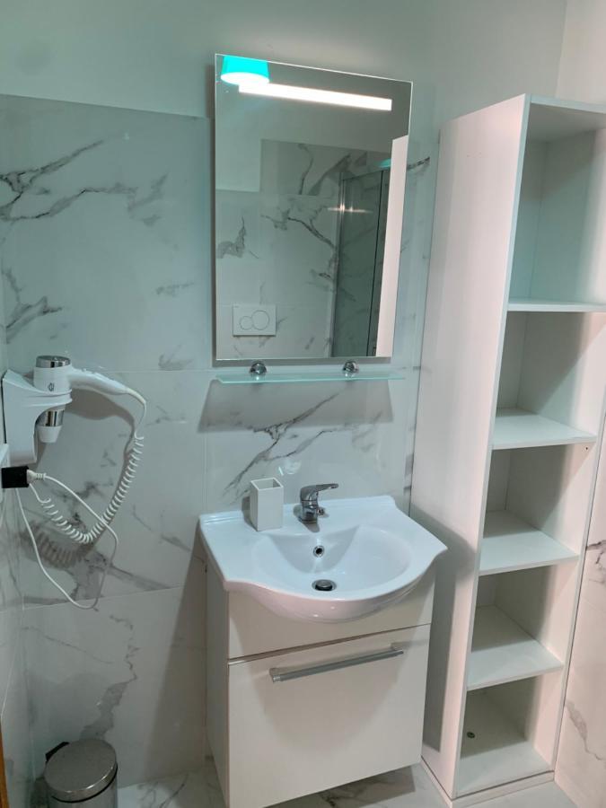 Il Canaletto Apartments Porto Cesareo Ngoại thất bức ảnh